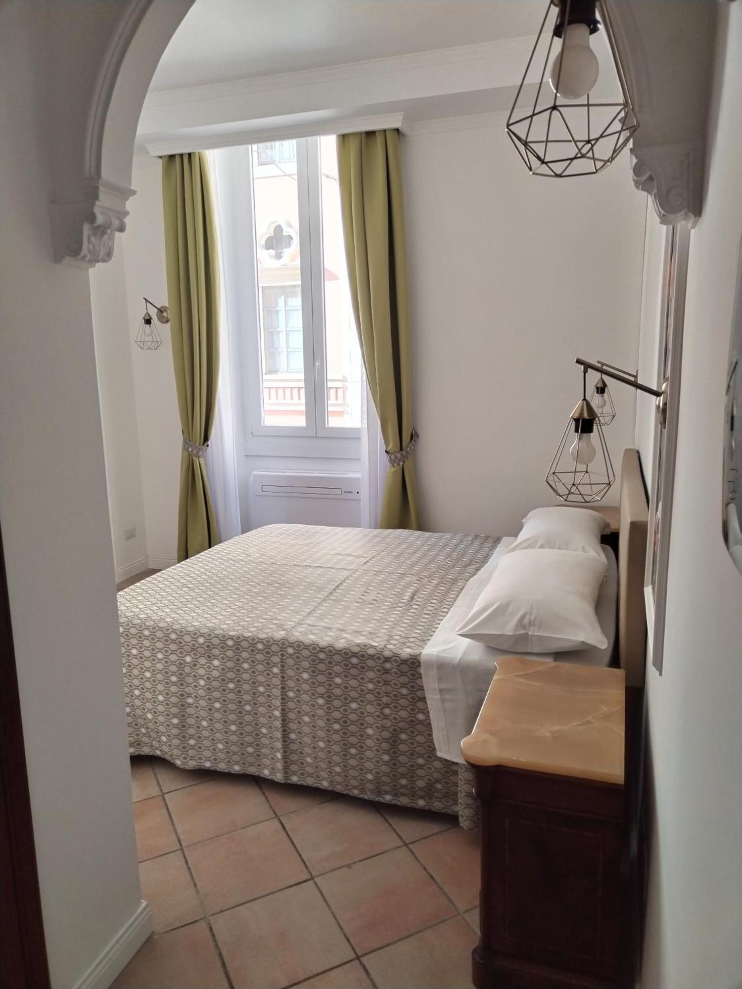 B&B L'Esquilina โรม ภายนอก รูปภาพ